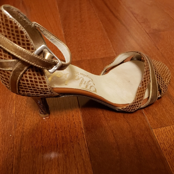 Tango shoes - Picture 3 of 3